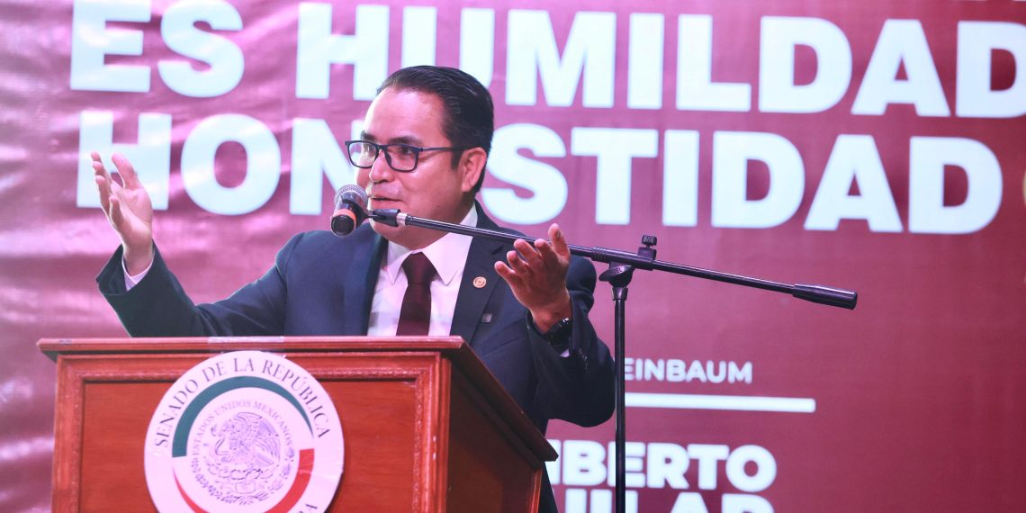 Gran convocatoria y unidad arropan el informe de resultados de Heriberto Aguilar