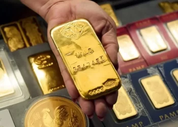 Prevén que oro alcance los 5,000 dólares en primer semestre