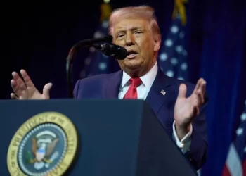 Dice Trump que atacará ahora a cárteles vía terrestre