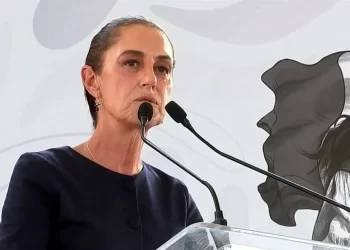 No sirve de nada más violencia, responde Sheinbaum a Trump