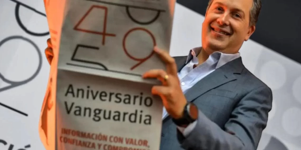 Detienen ilegalmente a Director de Vanguardia en Nuevo León