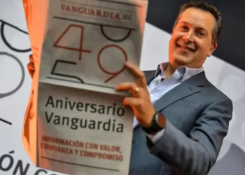 Detienen ilegalmente a Director de Vanguardia en Nuevo León