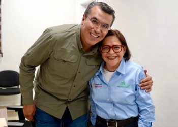 Como integrante de la Comisión de Energía, Ramón Flores asiste a visita técnica junto a la Directora General de la CFE en Puerto Peñasco