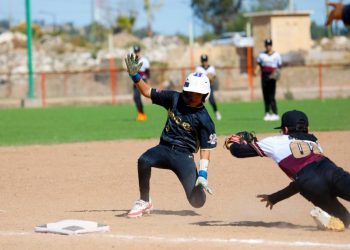 Cantan “Playball” en la Olimpiada Estatal de Beisbol