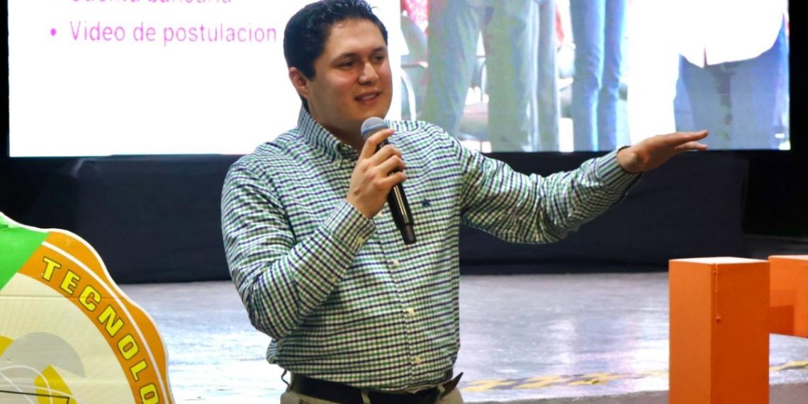 Gobernador Alfonso Durazo impulsa el futuro universitario con Becas Sonora de Oportunidades y Asambleas Informativas