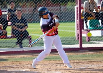 Hacen brillar el diamante en la primera jornada de Olimpiada Estatal de Softbol 