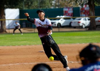Festejan reinados dentro de la Olimpiada Estatal de Softbol 