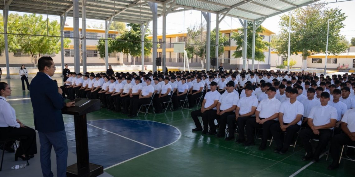 La SSPC exhorta a cadetes de la Universidad de la Seguridad Pública a prepararse para servir a Sonora