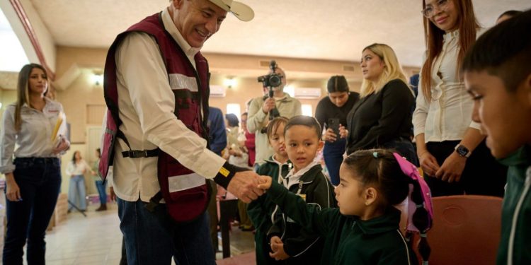 Gobernador Durazo lleva beneficios al campo, salud y educación a todos los municipios