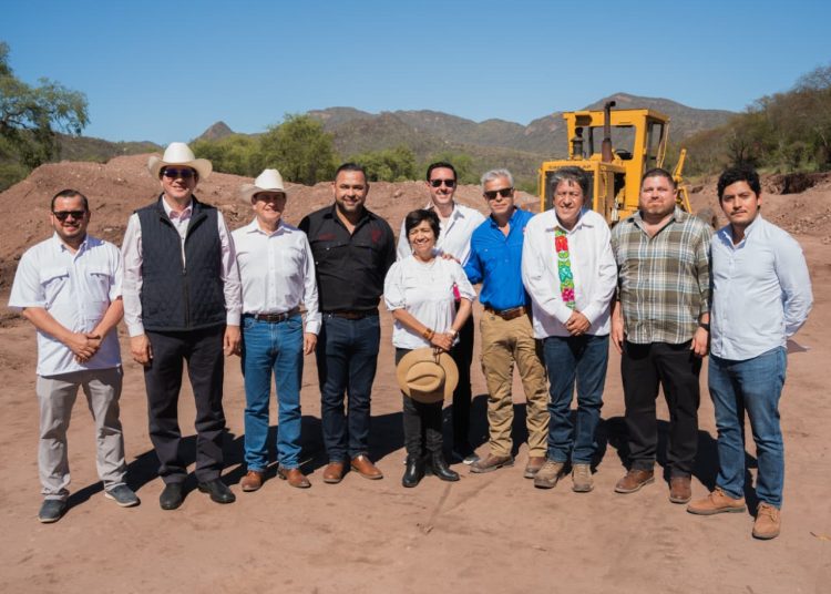 La Vivienda para el Bienestar avanza en el sur: supervisan construcción de 100 casas en Álamos