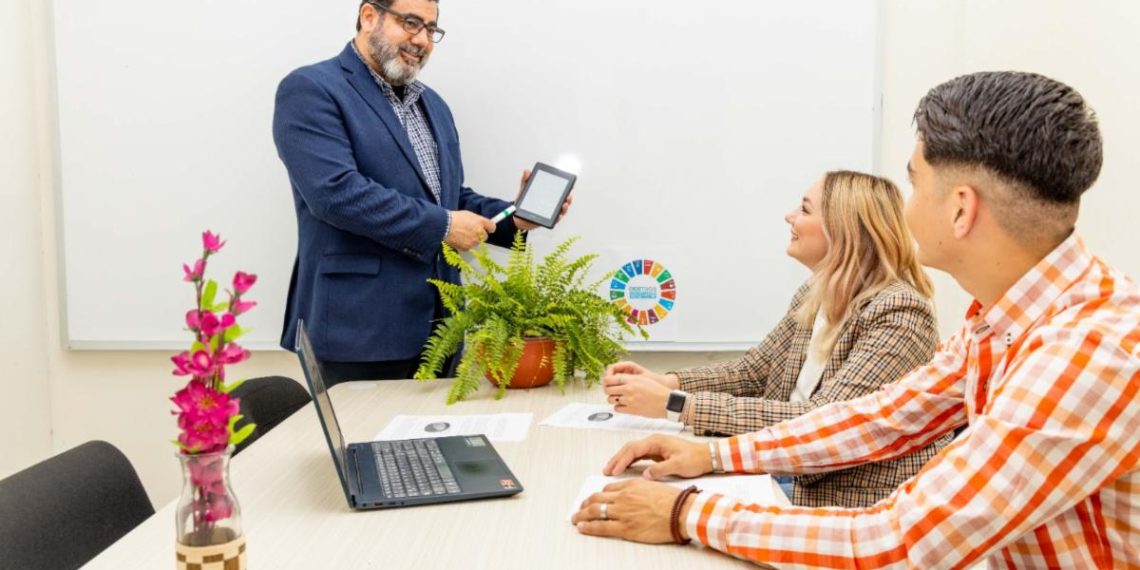 Impulsa Gobierno de Sonora formación científica con convocatoria de posgrados 2026: UES