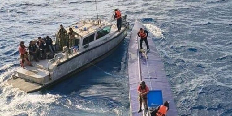 Semar intercepta a semisumergible con 4 toneladas de cocaína