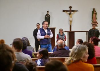 Apoya Toño Astiazarán a comunidad de San Ignacio Loyola con entrega de obra