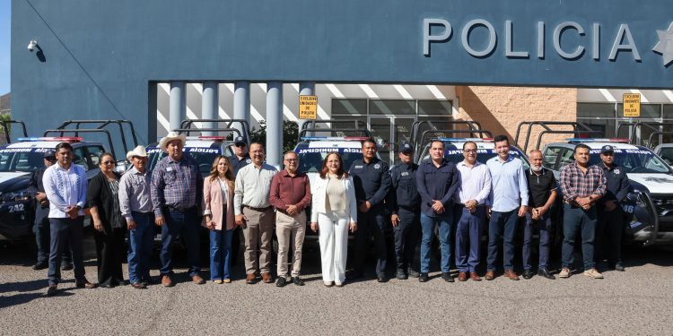 Entrega Gobierno Municipal 10 patrullas nuevas para fortalecer la seguridad en Guaymas
