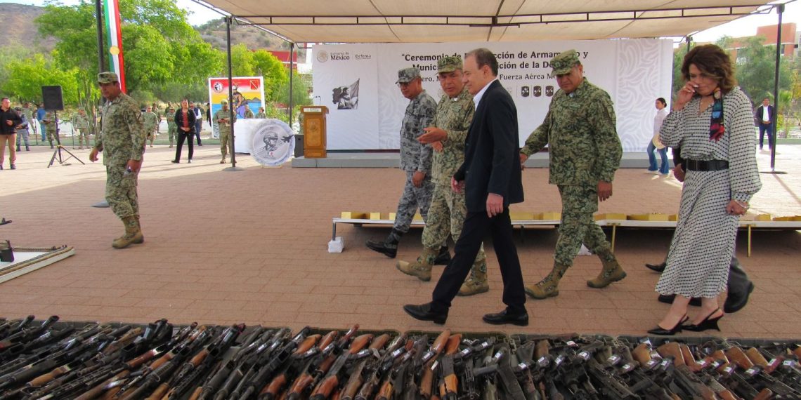Destruye Defensa armamento confiscado en Sonora