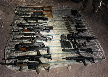 Guardia Nacional y Ejército Mexicano aseguranarmas en Navojoa