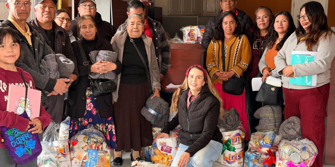 Diputada Marcela “Maval” Valenzuela entrega 260 despensas y refuerza trabajo cercano con colonias de Nogales
