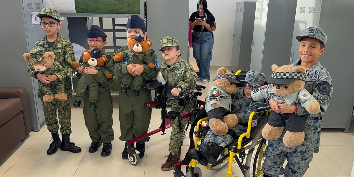Da inicio “Febrero, Mes del Ejército y Fuerza Aérea Mexicanos”, con emotiva ceremonia de Soldado, Piloto y Guardia Nacional Honorario