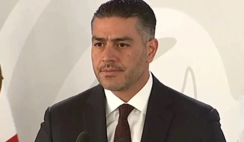 Acuden Harfuch y Secretarios de Defensa y Marina a EU