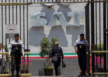 Hackeo masivo en México: usan IA para sustraer 150 GB de datos fiscales y electorales