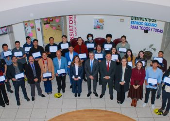 Unison fortalece formación en semiconductores con clausura del programa E3