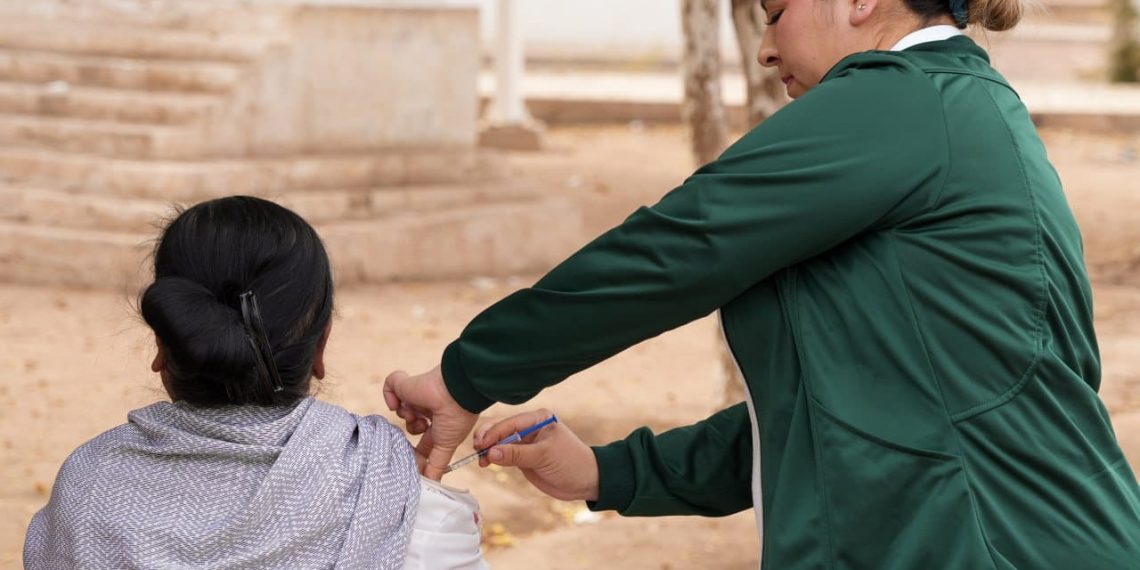 Llama Secretaría de Salud a completar la vacunación invernal antes del 3 de abril
