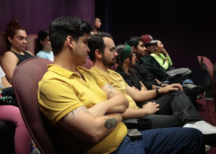 Promueve Gobierno de Sonora el arte de la composición musical con charla didáctica