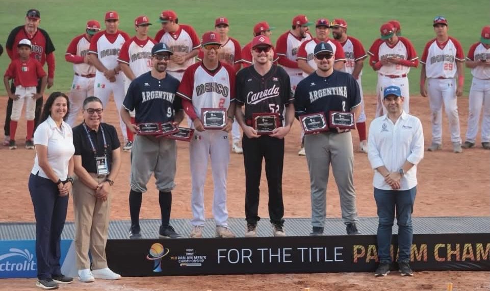 México, con el sonorense Carlos Parra como héroe, gana el cetro Panamericano de Softbol 