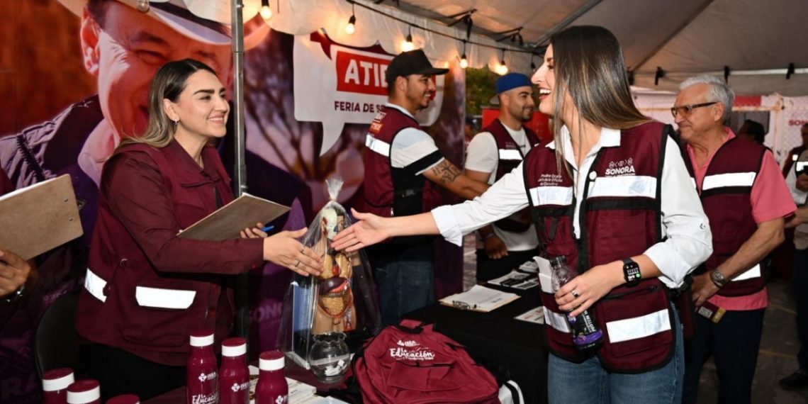 Gobierno de Sonora lleva soluciones reales a vecinos de Las Villas con trámites, servicios y apoyos directos