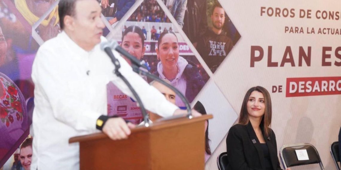 Gobernador Durazo consolida reducción de pobreza laboral con estrategias en el Plan Estatal de Desarrollo