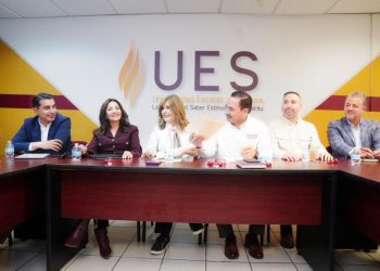 Instalan UES y Sutues mesa de negociación para revisión salarial y contractual 2026: SEC