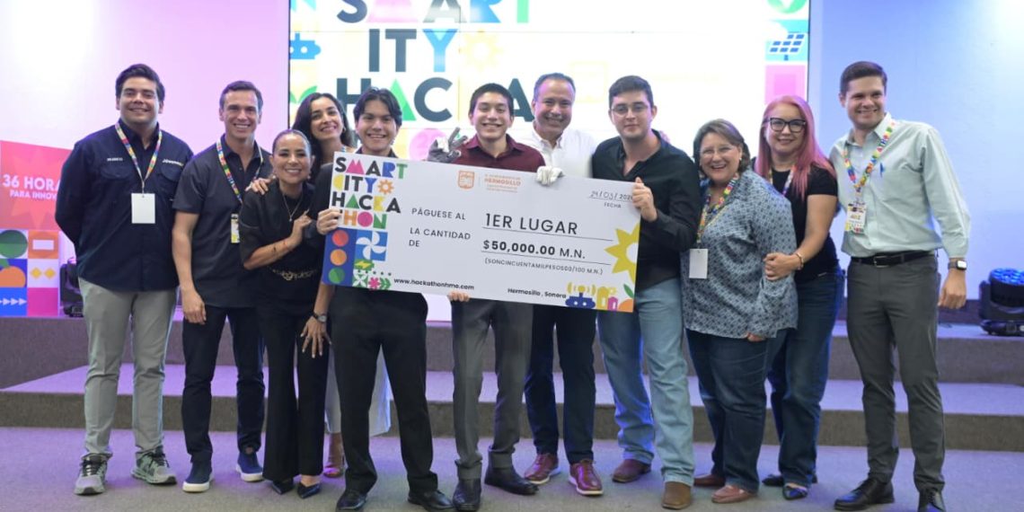 Suma esfuerzos y talento Toño Astiazarán para impulsar a jóvenes emprendedores en Smart City Hackaton