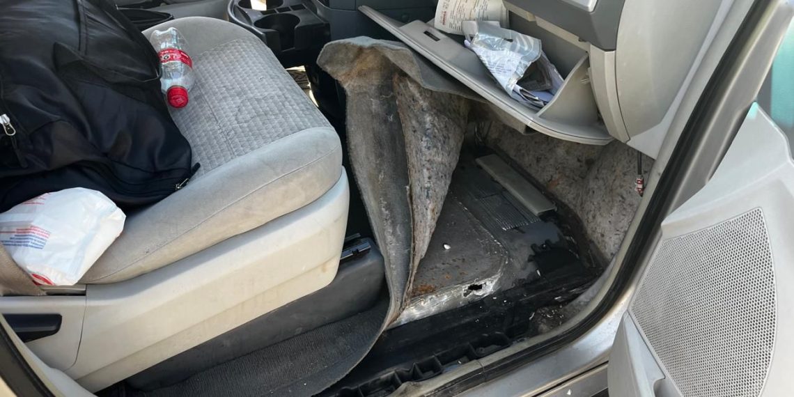 Personal Militar Perteneciente a la 4/a Zona Militar y de la Guardia Nacional detienen a una persona con droga en el Sur de Sonora