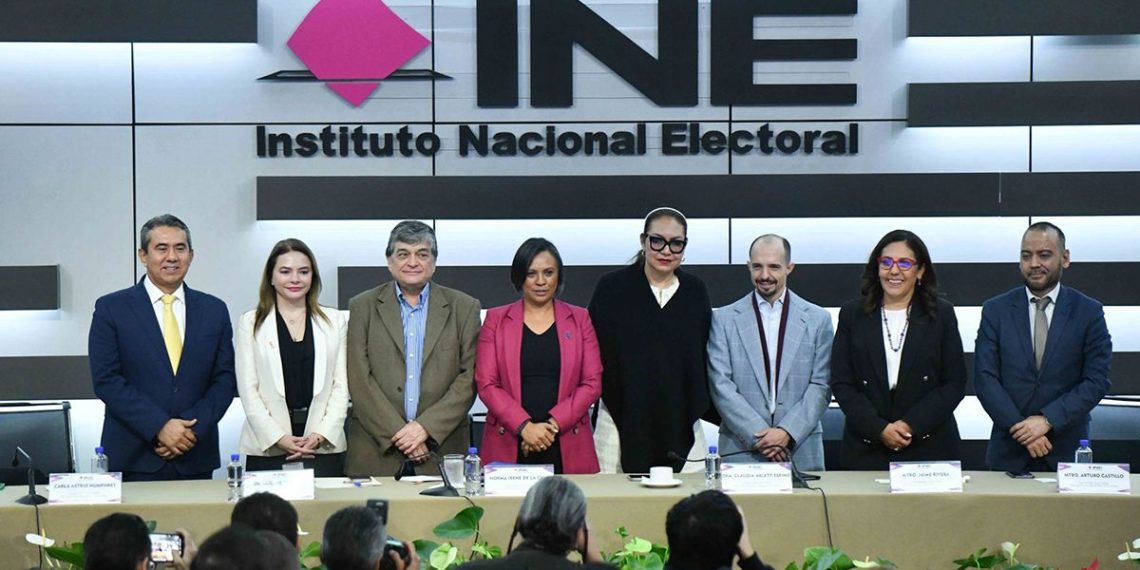Se despiden tres consejeros electorales del INE; termina su periodo el 4 de abril