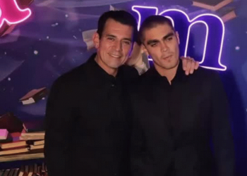 Jorge Salinas presume a su hijo Santiago