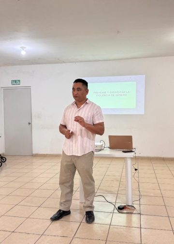 Imparte Gobierno de Sonora pláticas informativas a personas adultas mayores en Hermosillo