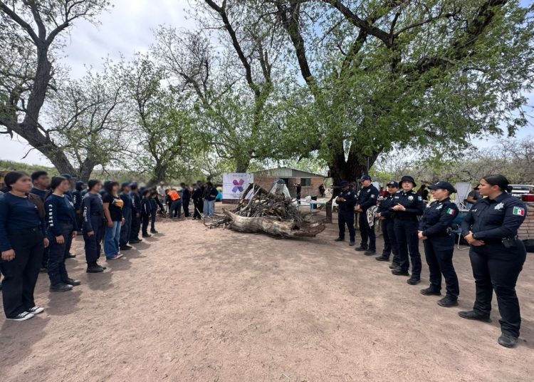 Convive Policía Estatal y JPP con jóvenes en campamento semana santa 2026