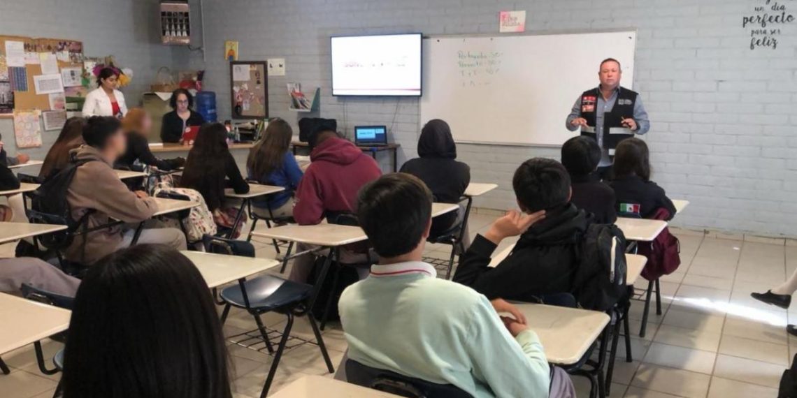 Previene Secretaría de Seguridad violencia en el noviazgo entre jóvenes de Naco