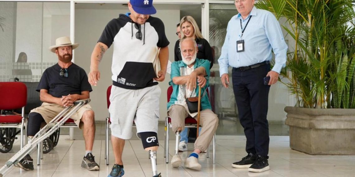 Entrega Gobierno de Sonora prótesis gratuitas para fortalecer la inclusión de personas con discapacidad