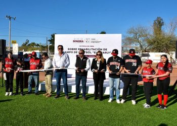 Gobierno de Sonora impulsa el deporte en Caborca con rehabilitación del campo de sóftbol “El Charly”