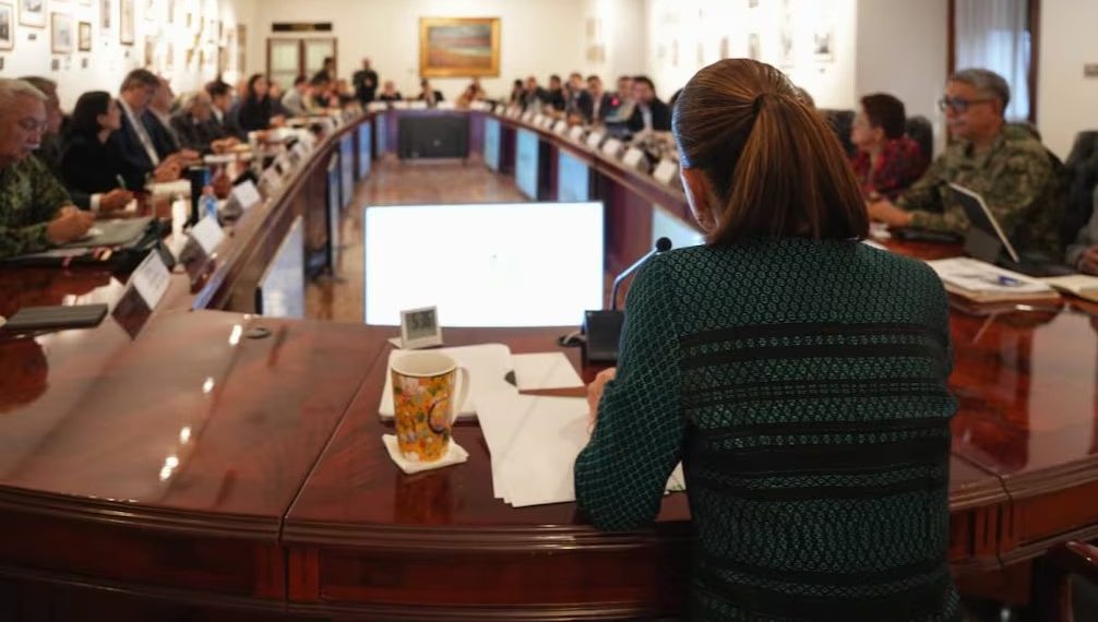 Cita Sheinbaum a alcaldes de los municipios más violentos del país
