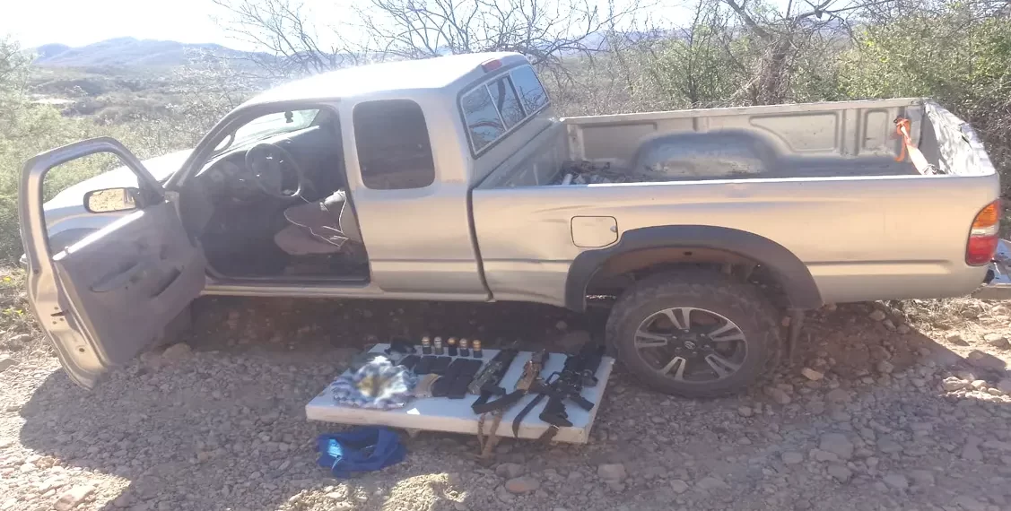 Aseguran arsenal durante operativo en Ímuris