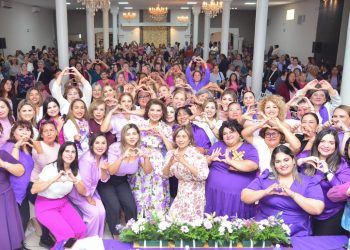 Las mujeres son el motor de la transformación: Lorenia Valles