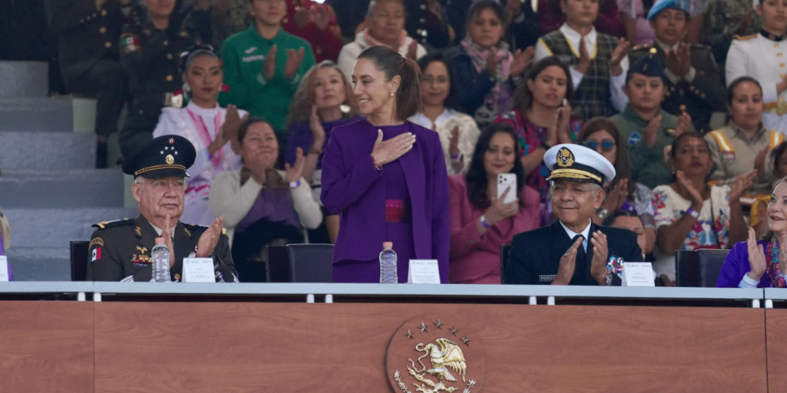 Sheinbaum reconoce a mujeres que “tejieron patria” en la historia de México