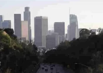 Advierte FBI que Irán podría lanzar drones a California