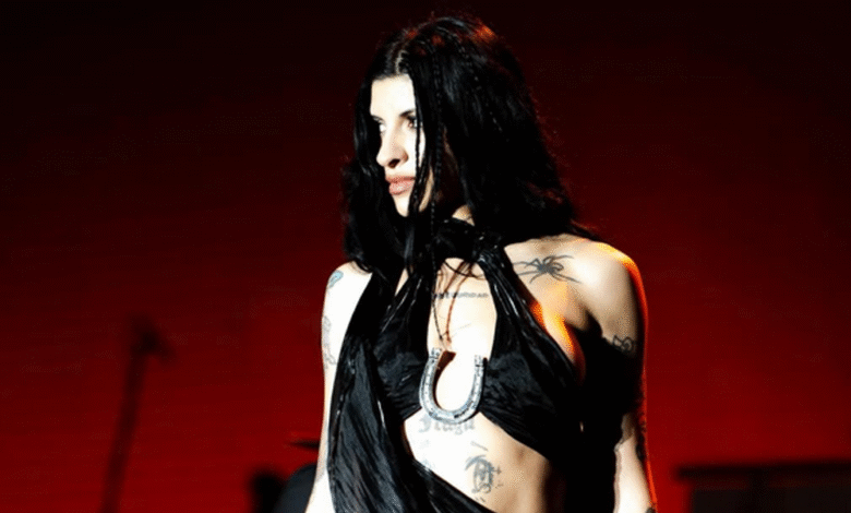 Video de Cazzu en concierto desata polémica por supuesta referencia a Ángela Aguilar