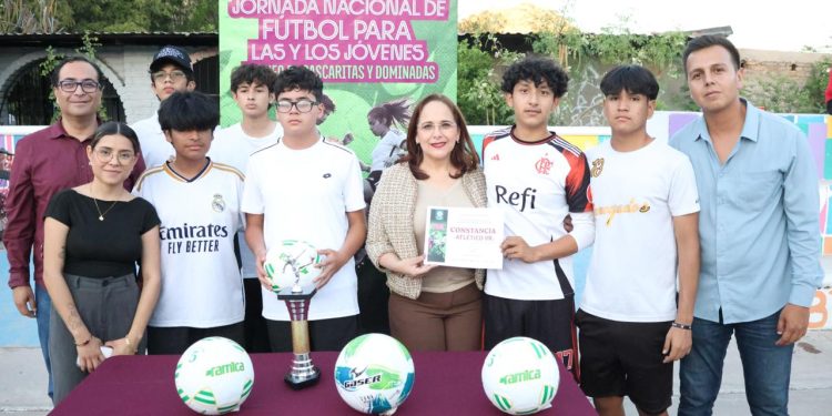 Realizan en Guaymas la Jornada Nacional de Futbol para las y los jóvenes
