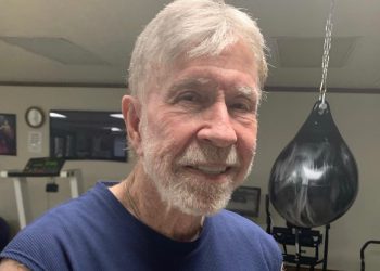 Chuck Norris es hospitalizado por emergencia médica en Hawái, según TMZ