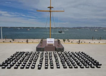 Marina ha decomisado en 2026 más de 10 toneladas de cocaína en el mar