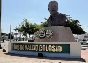 Rinden homenaje a Luis Donaldo Colosio a más de tres décadas de su asesinato